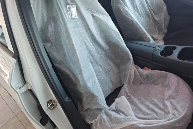 Used Volkswagen ID.UNYX 2025 Pure Model Right Front Seat