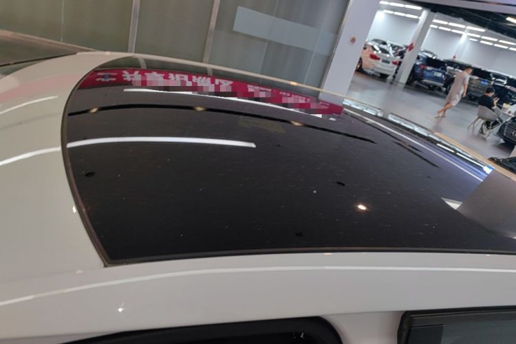 Used Volkswagen ID.UNYX 2025 Pure Model Roof