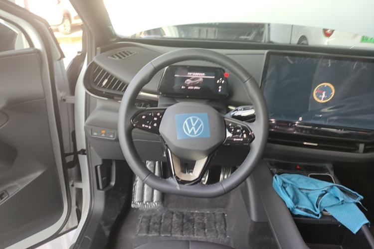 Used Volkswagen ID.UNYX 2025 Pure Model Steering Wheel