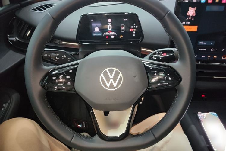 Used Volkswagen ID.UNYX 2025 Pure Model Steering Wheel