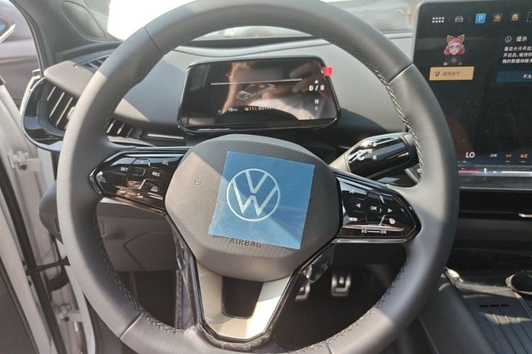 Used Volkswagen ID.UNYX 2025 Pure Model Steering Wheel