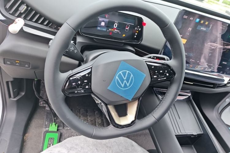 Used Volkswagen ID.UNYX 2025 Pure Model Steering Wheel