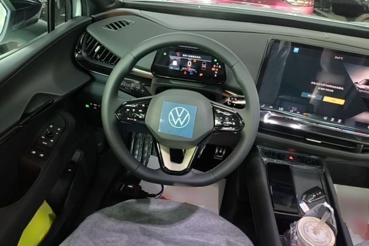 Used Volkswagen ID.UNYX 2025 Pure Model Steering Wheel