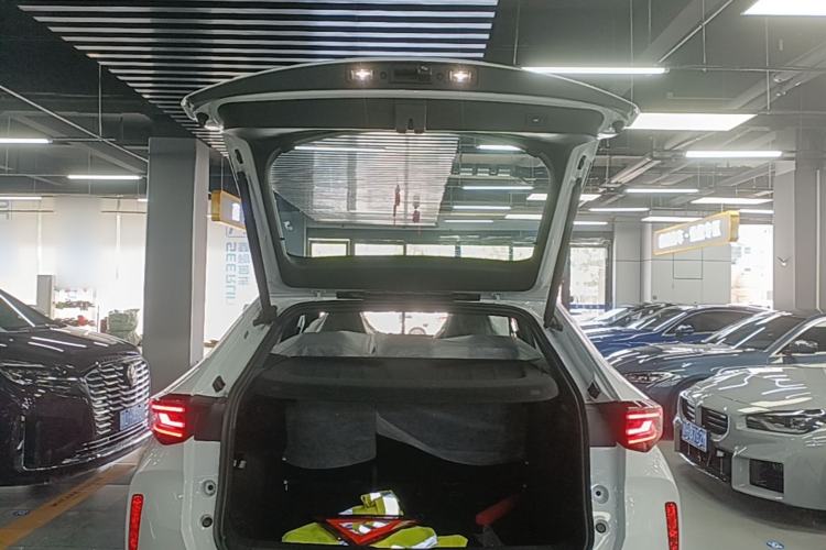 Used Volkswagen ID.UNYX 2025 Pure Model Trunk