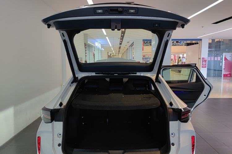 Used Volkswagen ID.UNYX 2025 Pure Model Trunk