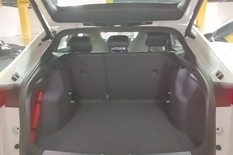 Used Volkswagen ID.UNYX 2025 Pure Model Trunk