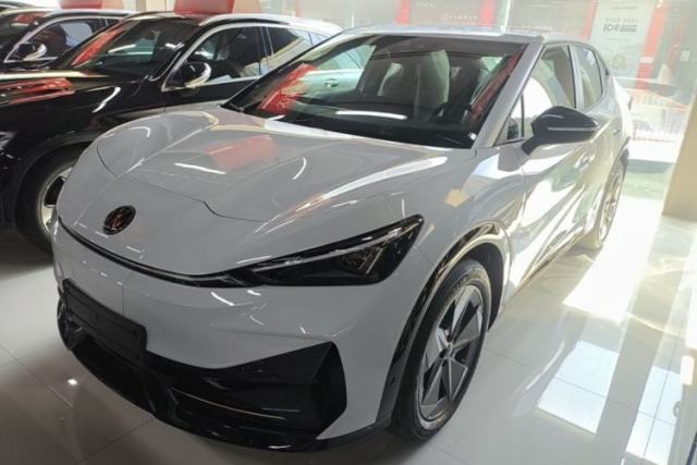 Used Volkswagen ID.UNYX 2025 Pure Model