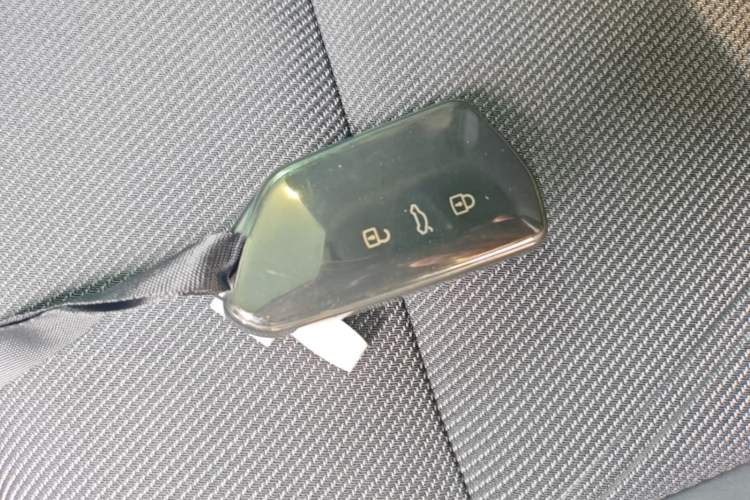 Used Volkswagen ID.UNYX 2025 Pure Model Vehicle Key