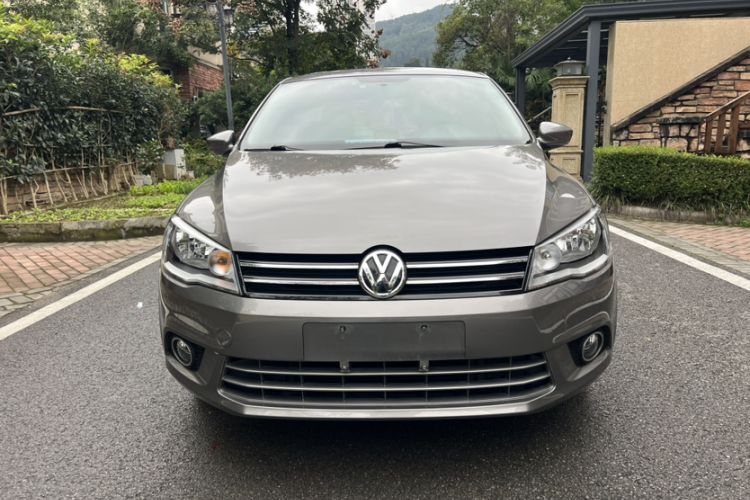Used Volkswagen Jetta 2013 1.6L Automatic Luxury Model Exterior 1