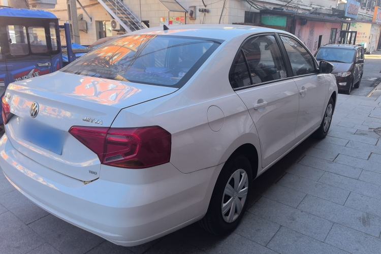 Used Volkswagen Jetta 2017 1.5L Automatic Fashion Model Exterior 3