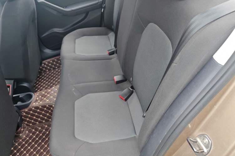 Used Volkswagen Jetta 2013 1.6L Manual Fashion Edition Left Rear Seat