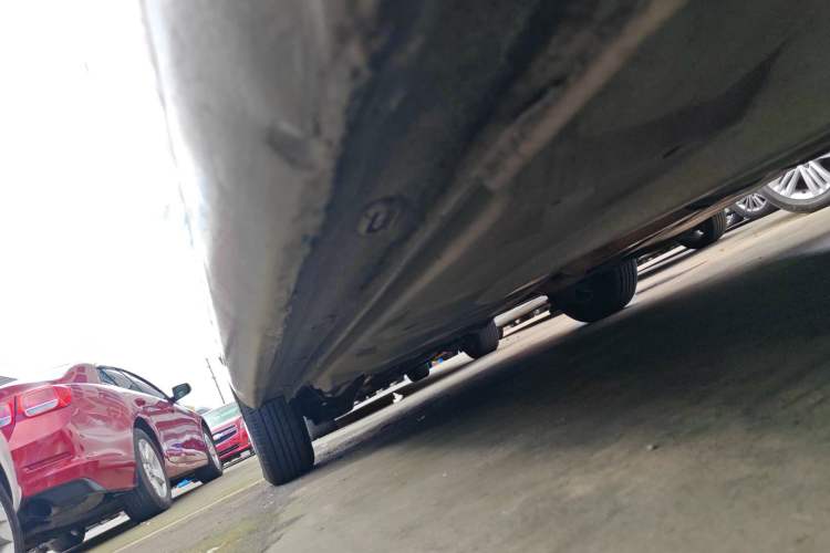 Used Volkswagen Jetta 2013 1.6L Manual Fashion Edition Right Side Sill