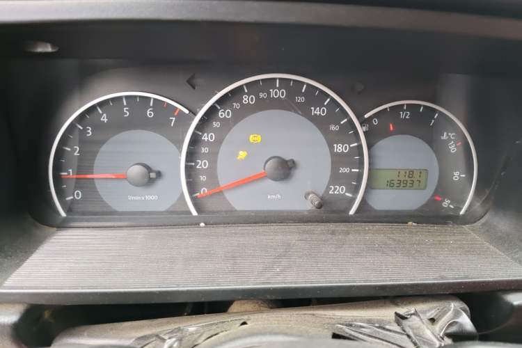 Used Volkswagen Jetta 2006 GIF Avant-Garde Millionth Anniversary Edition Instrument Cluster