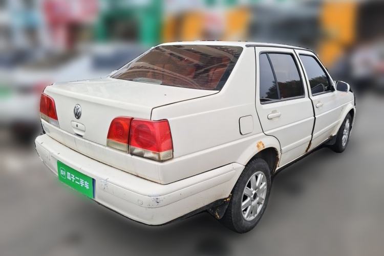 Used Volkswagen Jetta 2006 GIF Avant-Garde Millionth Anniversary Edition Rear Right 45 Deg