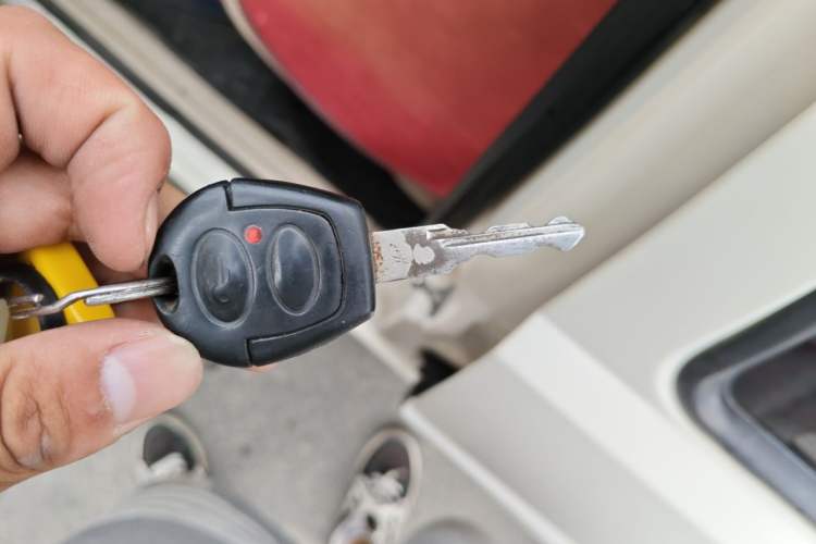 Used Volkswagen Jetta 2006 GIF Avant-Garde Millionth Anniversary Edition Vehicle Key