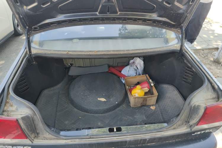 Used Volkswagen Jetta 2008 CIX-P Partner Model Trunk