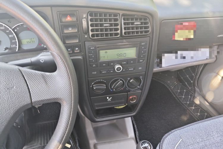 Used Volkswagen Jetta 2008 CIF Spring Model Audio And AC Panel