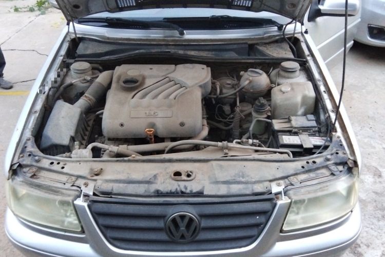 Used Volkswagen Jetta 2008 CIF Spring Model Engine Bay
