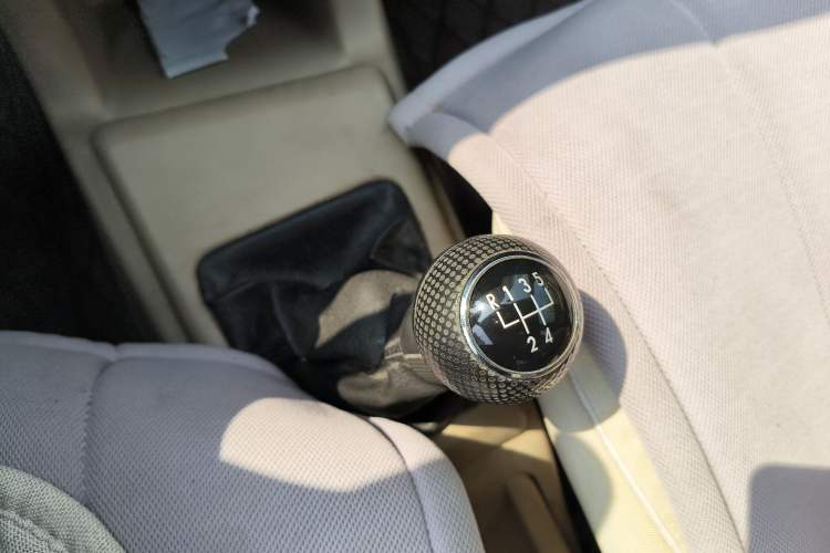 Used Volkswagen Jetta 2008 GiF Avant-Garde Gear Lever