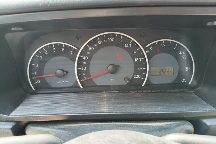 Used Volkswagen Jetta 2008 GiF Avant-Garde Instrument Cluster