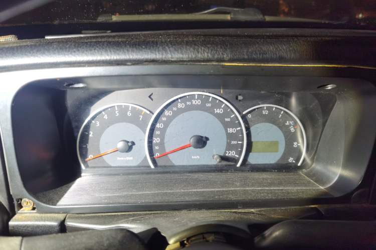 Used Volkswagen Jetta 2008 CIX-P Partner Model Instrument Cluster