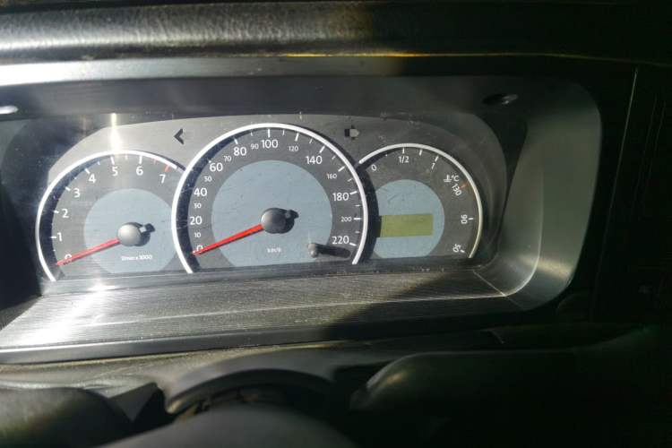 Used Volkswagen Jetta 2008 CIX-P Partner Model Odometer Close Up