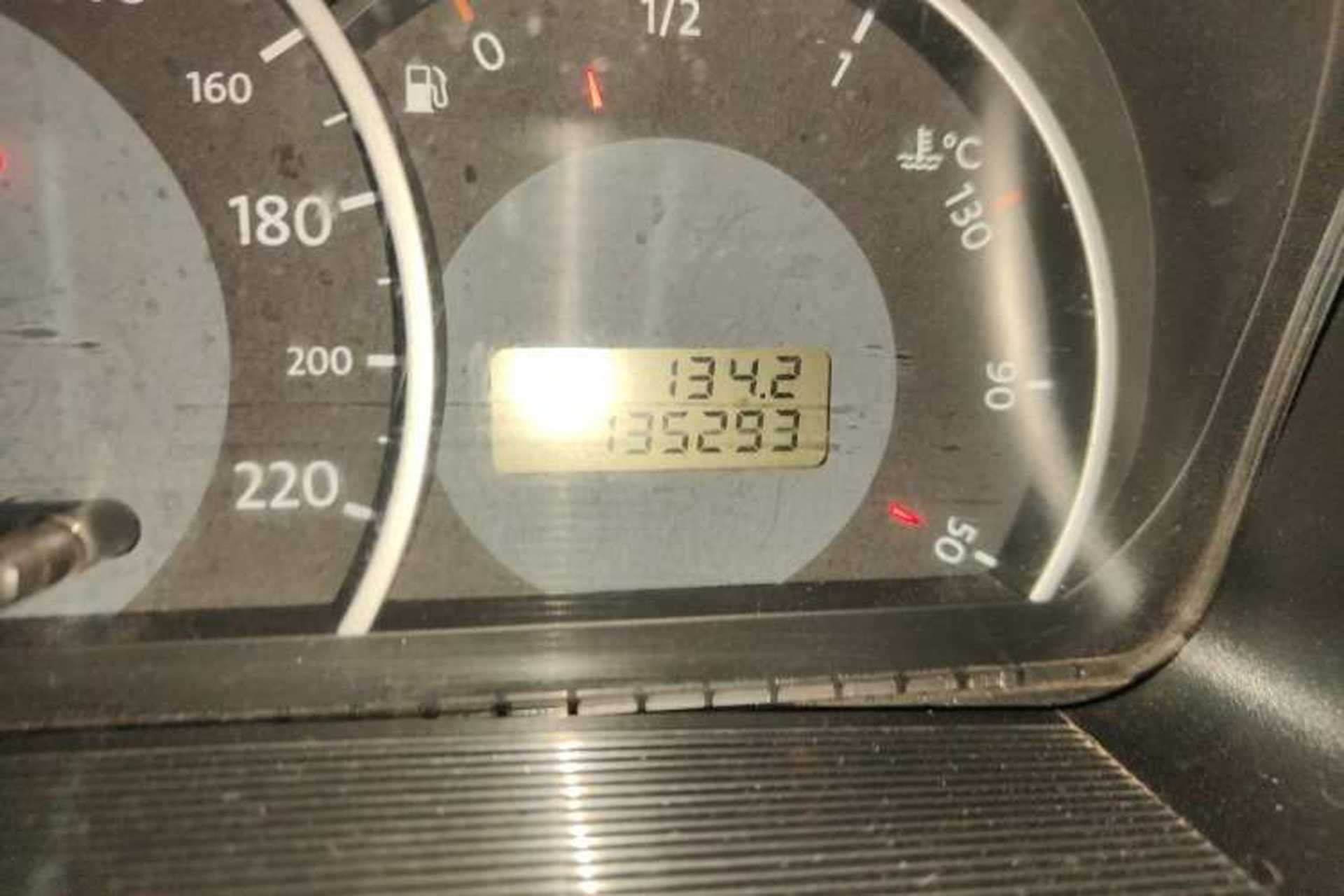 Used Volkswagen Jetta 2008 CiF-P Partner Odometer Close Up