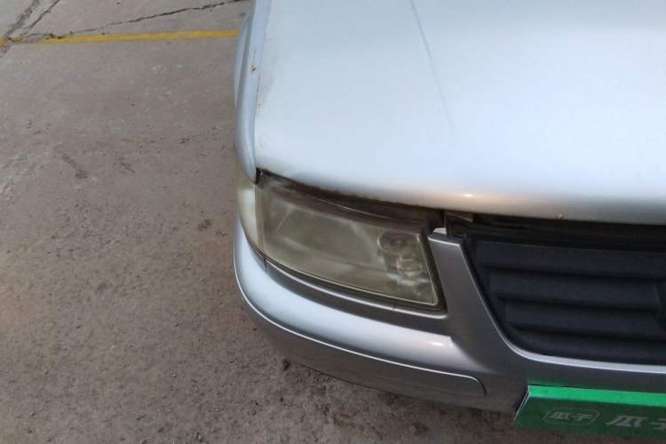 Used Volkswagen Jetta 2008 CIF Spring Model Right Front Headlight