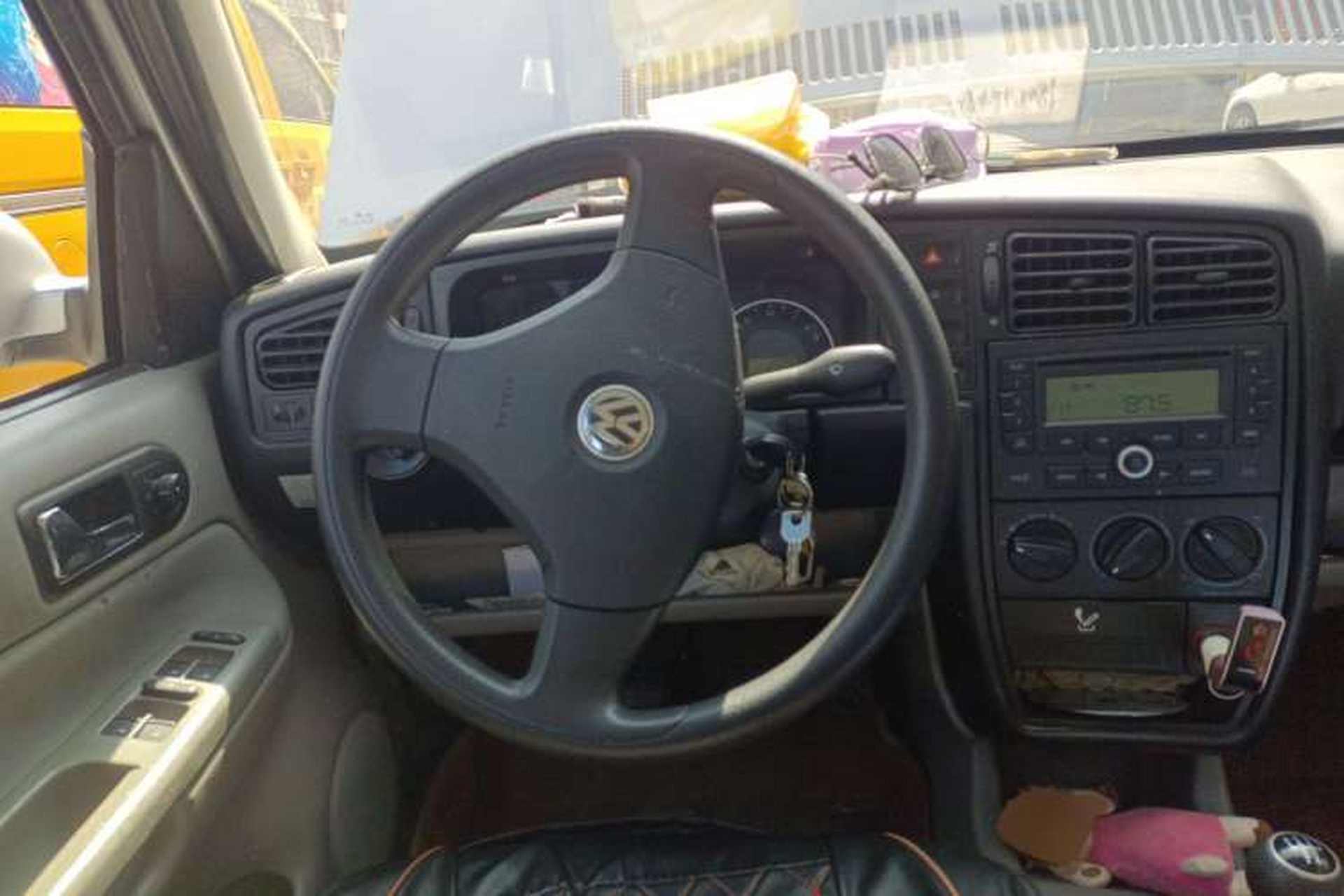 Used Volkswagen Jetta 2008 CIF Spring Model Steering Wheel