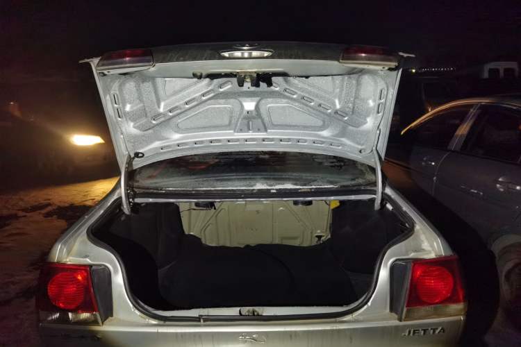 Used Volkswagen Jetta 2008 CIX-P Partner Model Trunk