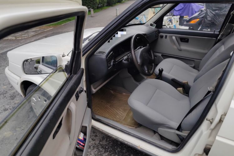 Used Volkswagen Jetta 2008 CIX-P Partner Model Driver Seat