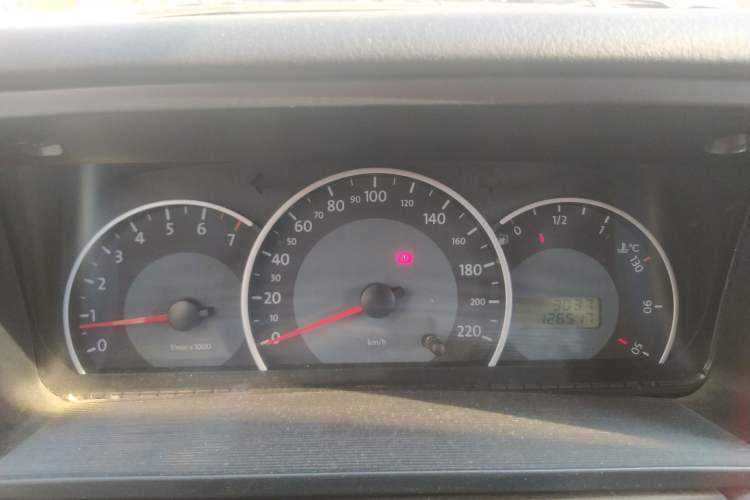Used Volkswagen Jetta 2008 CiF-P Partner Odometer Close Up
