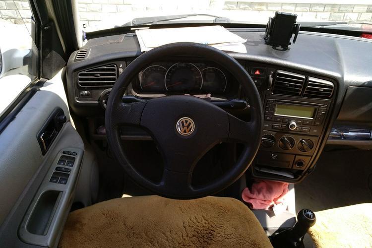 Used Volkswagen Jetta 2008 CIF Spring Model Steering Wheel