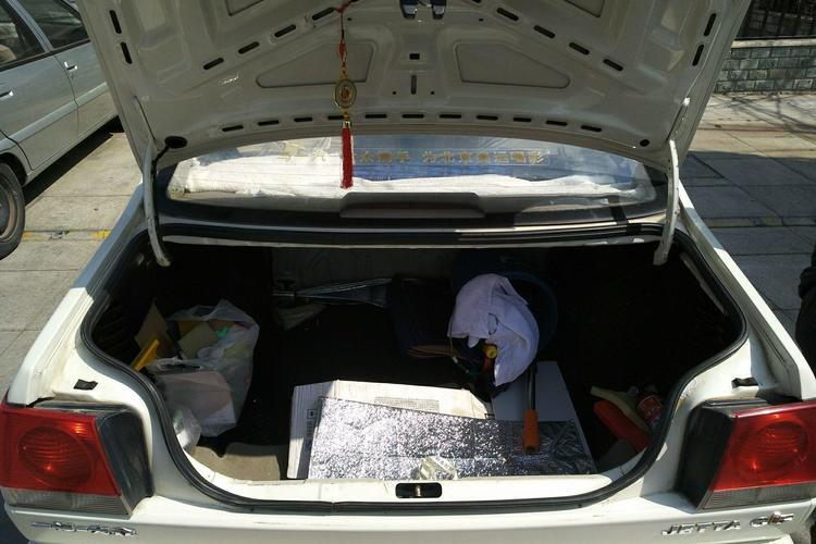 Used Volkswagen Jetta 2008 CIF Spring Model Trunk