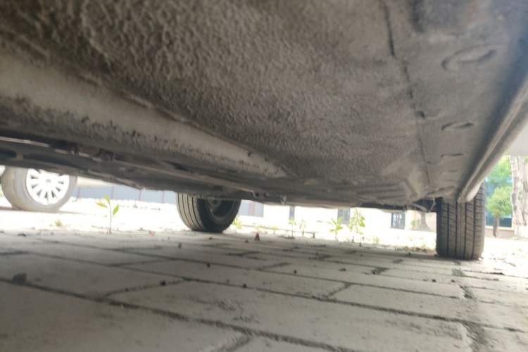 Used Volkswagen Jetta 2010 1.6L Partner Chassis Front Left
