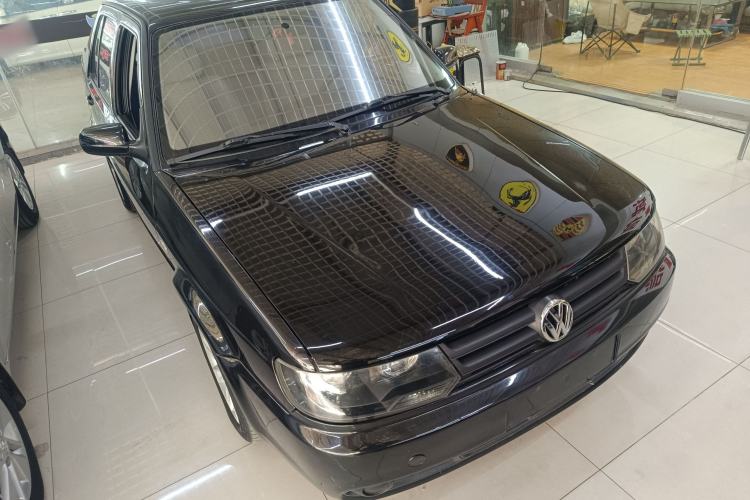 Used Volkswagen Jetta 2010 1.6L Partner Exterior 2