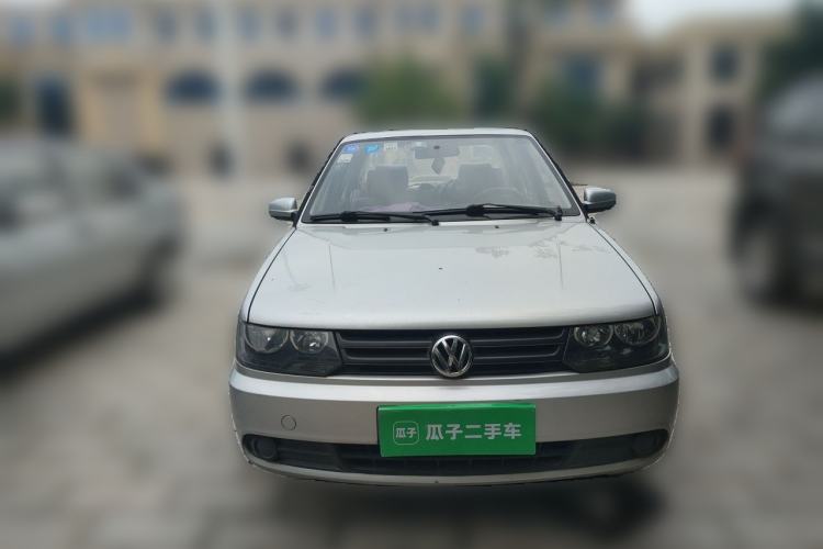 Used Volkswagen Jetta 2010 1.6L Partner Front
