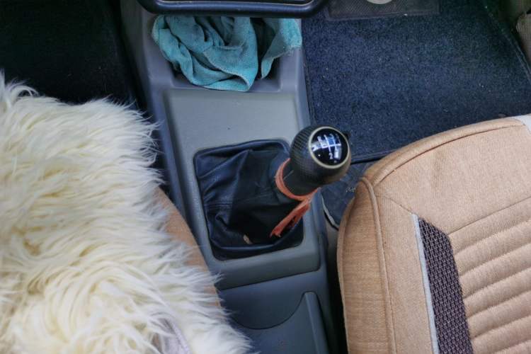 Used Volkswagen Jetta 2010 1.6L Partner Gear Lever