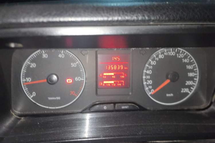 Used Volkswagen Jetta 2010 1.6L Partner Instrument Cluster