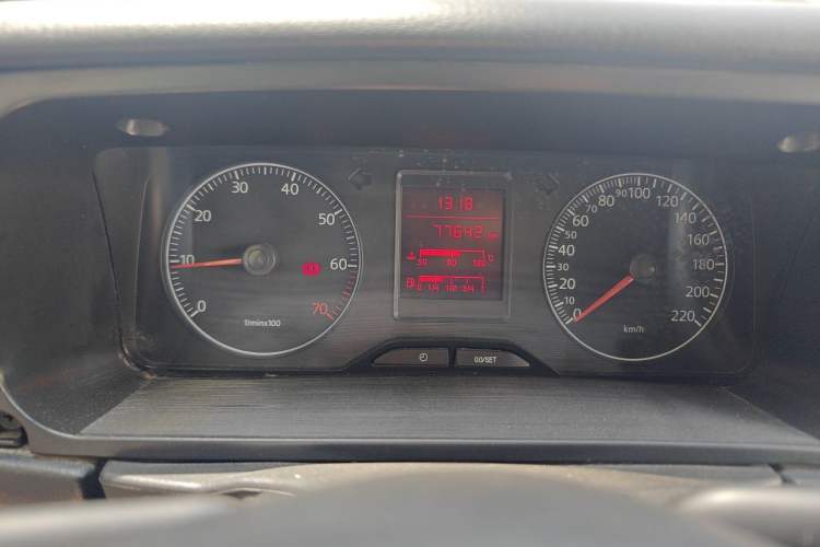 Used Volkswagen Jetta 2010 1.6L Partner Instrument Cluster
