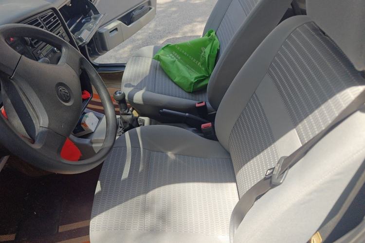 Used Volkswagen Jetta 2010 1.6L Partner Left Front Seat