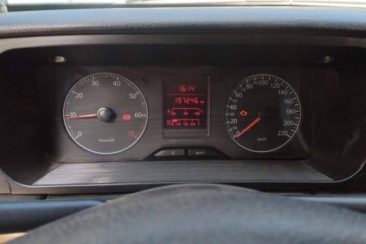 Used Volkswagen Jetta 2010 1.6L Vanguard Odometer Close Up