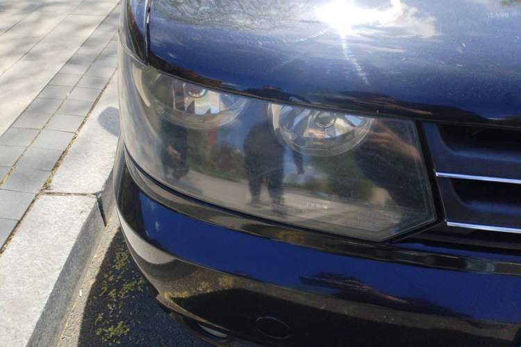 Used Volkswagen Jetta 2010 1.6L Vanguard Right Front Headlight