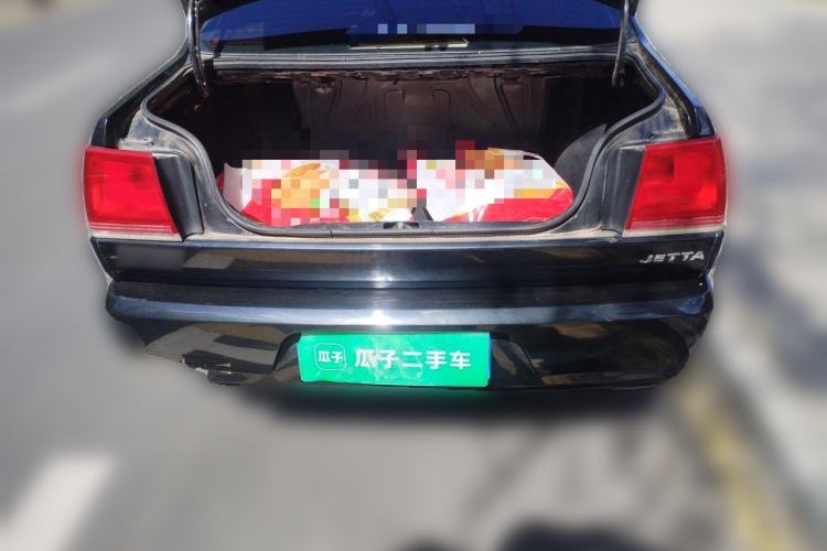 Used Volkswagen Jetta 2010 1.6L Vanguard Trunk