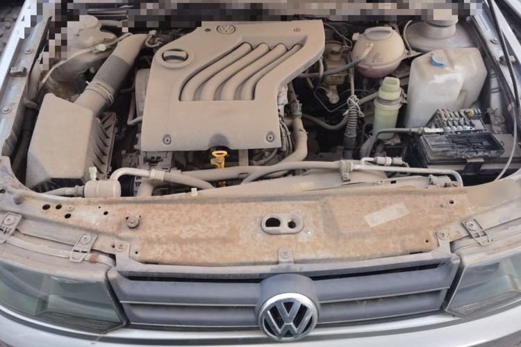 Used Volkswagen Jetta 2010 1.6L Partner Engine Bay