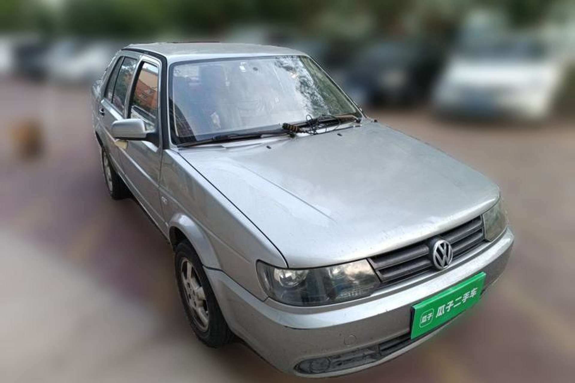 Used Volkswagen Jetta 2010 1.6L Partner Front Right 45 Deg