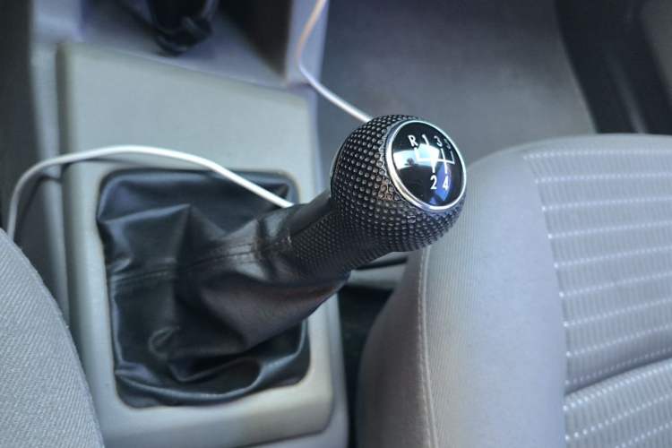 Used Volkswagen Jetta 2010 1.6L Partner Gear Lever