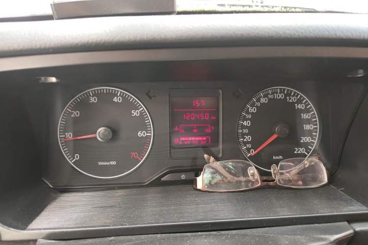Used Volkswagen Jetta 2010 1.6L Partner Instrument Cluster