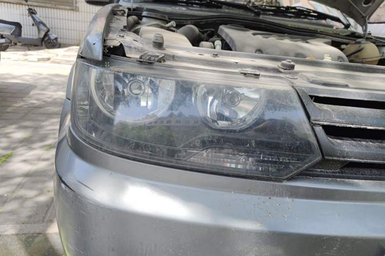 Used Volkswagen Jetta 2010 1.6L Partner Right Front Headlight