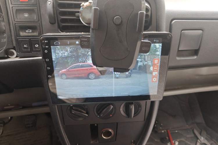 Used Volkswagen Jetta 2010 1.6L Partner Audio And AC Panel